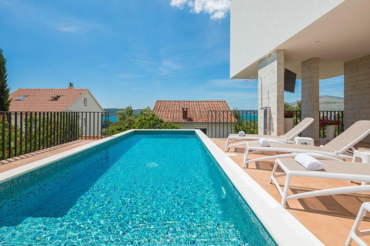 Villa Marulovo Hills 特罗吉尔 外观 照片