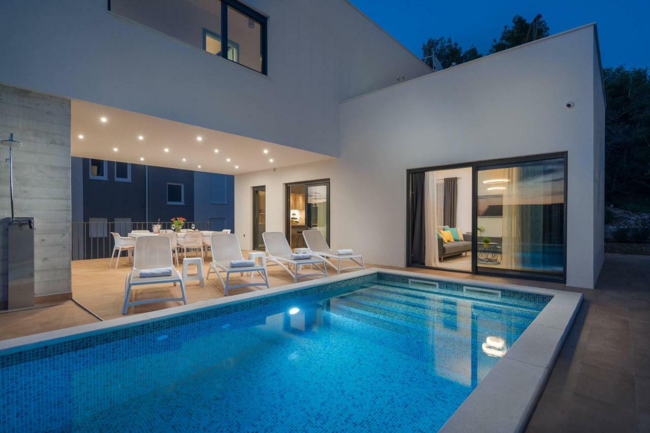 Villa Marulovo Hills 特罗吉尔 外观 照片