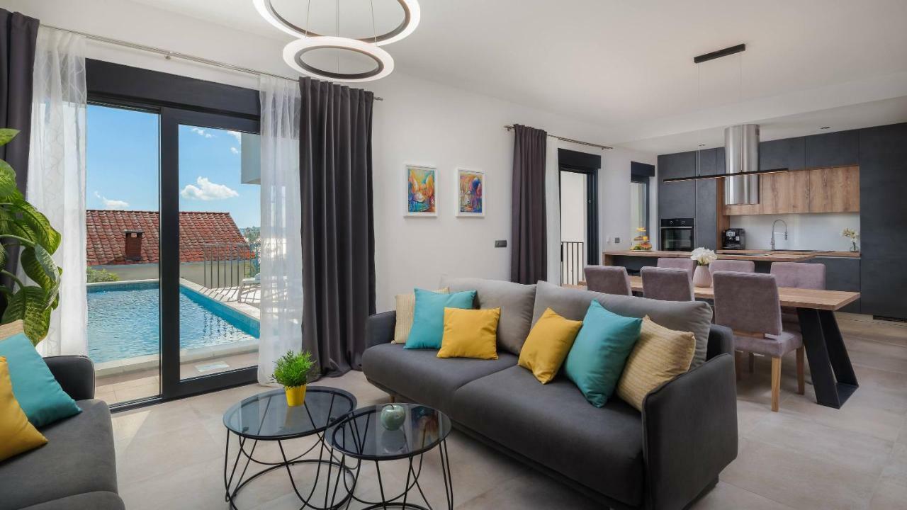 Villa Marulovo Hills 特罗吉尔 外观 照片